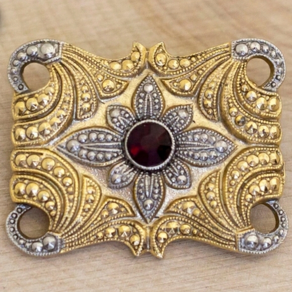 Art Nouveau Ornate Statement Sash Brooch with Ruby Red Crystal - Picture 6 of 6